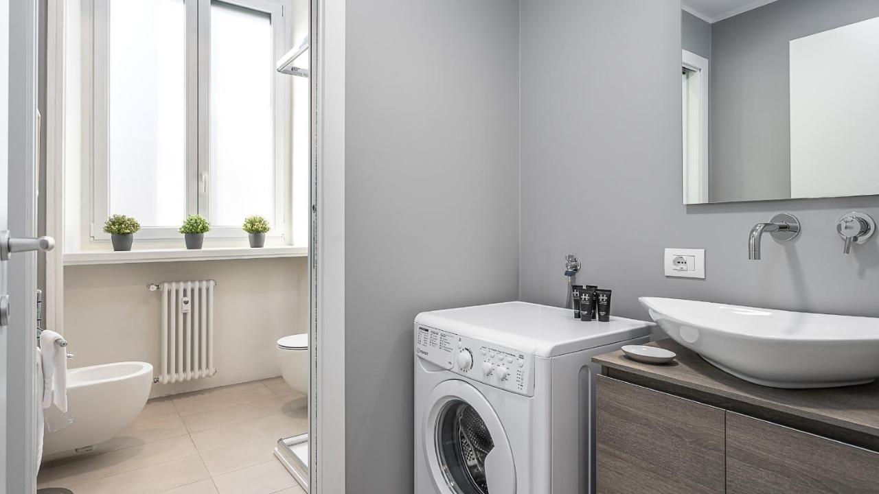Classbnb - Due Moderni Appartamenti A 1Km Dall'Arco Della Pace Mediolan Zewnętrze zdjęcie